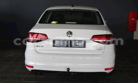 Buy Used Volkswagen Jetta White Car in Maseru in Maseru Buy Used Volkswagen Jetta White Car in Maseru in Maseru