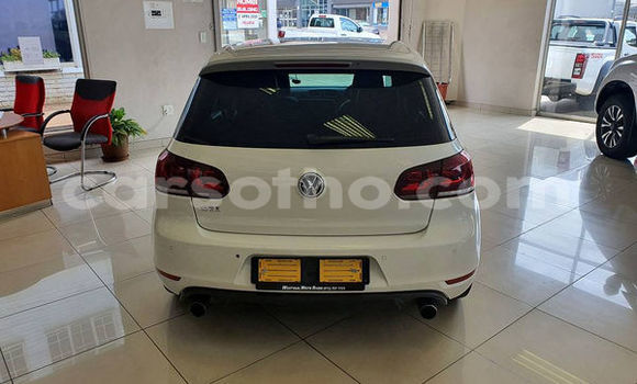 اشتري مستعمل Volkswagen Golf GTI White سيارة في Maseru في Maseru اشتري مستعمل Volkswagen Golf GTI White سيارة في Maseru في Maseru
