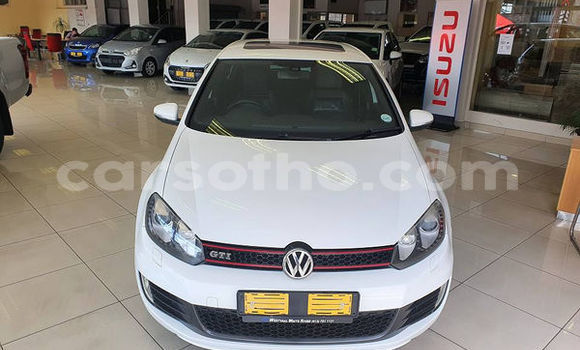 اشتري مستعمل Volkswagen Golf GTI White سيارة في Maseru في Maseru اشتري مستعمل Volkswagen Golf GTI White سيارة في Maseru في Maseru