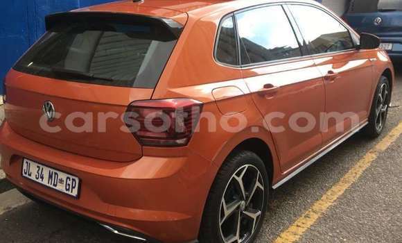 Acheter Occasion Voiture Volkswagen Polo Gris à Maputsoe, Leribe Acheter Occasion Voiture Volkswagen Polo Gris à Maputsoe, Leribe