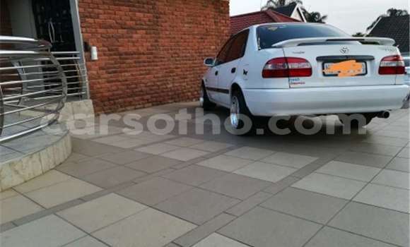 Buy Used Toyota Corolla White Car in Maputsoe in Leribe Buy Used Toyota Corolla White Car in Maputsoe in Leribe