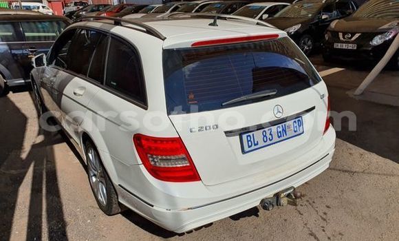 Buy Used Mercedes-Benz C–Class White Car in Maseru in Maseru Buy Used Mercedes-Benz C–Class White Car in Maseru in Maseru