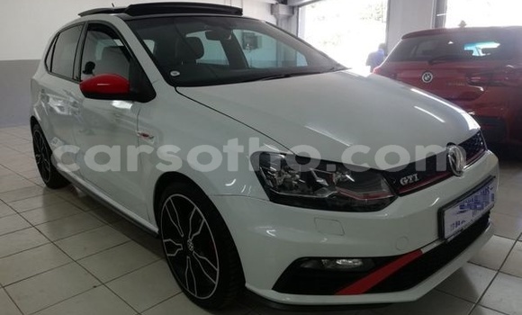 اشتري مستعمل Volkswagen Polo GTI White سيارة في Maseru في Maseru اشتري مستعمل Volkswagen Polo GTI White سيارة في Maseru في Maseru