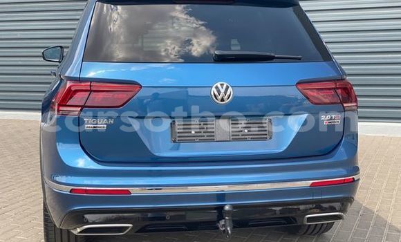 Buy Used Volkswagen Tiguan Blue Car in Maputsoe in Leribe Buy Used Volkswagen Tiguan Blue Car in Maputsoe in Leribe