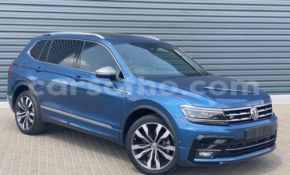Buy Used Volkswagen Tiguan Blue Car in Maputsoe in Leribe Buy Used Volkswagen Tiguan Blue Car in Maputsoe in Leribe