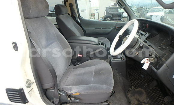 Acheter Occasion Voiture Toyota Hiace Autre à Butha–Buthe, Thaba-Tseka Acheter Occasion Voiture Toyota Hiace Autre à Butha–Buthe, Thaba-Tseka