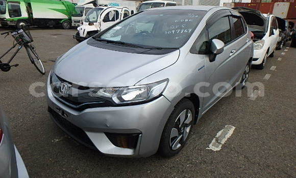 اشتري مستعمل Honda FIT Silver سيارة في Butha–Buthe في Thaba-Tseka اشتري مستعمل Honda FIT Silver سيارة في Butha–Buthe في Thaba-Tseka