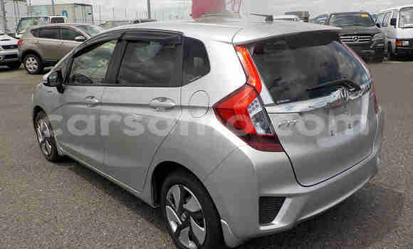 اشتري مستعمل Honda FIT Silver سيارة في Butha–Buthe في Thaba-Tseka اشتري مستعمل Honda FIT Silver سيارة في Butha–Buthe في Thaba-Tseka