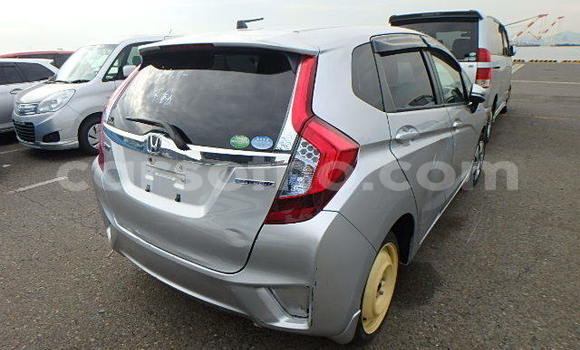 اشتري مستعمل Honda FIT Silver سيارة في Butha–Buthe في Thaba-Tseka اشتري مستعمل Honda FIT Silver سيارة في Butha–Buthe في Thaba-Tseka