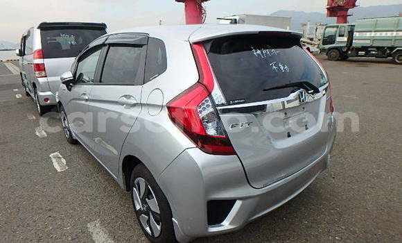 اشتري مستعمل Honda FIT Silver سيارة في Butha–Buthe في Thaba-Tseka اشتري مستعمل Honda FIT Silver سيارة في Butha–Buthe في Thaba-Tseka
