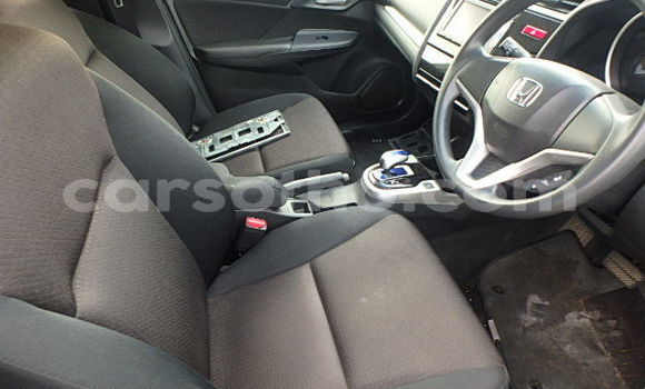 اشتري مستعمل Honda FIT Silver سيارة في Butha–Buthe في Thaba-Tseka اشتري مستعمل Honda FIT Silver سيارة في Butha–Buthe في Thaba-Tseka