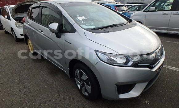 اشتري مستعمل Honda FIT Silver سيارة في Butha–Buthe في Thaba-Tseka اشتري مستعمل Honda FIT Silver سيارة في Butha–Buthe في Thaba-Tseka