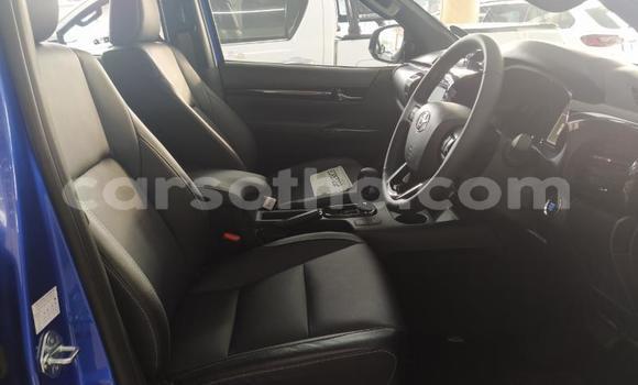 Buy Used Toyota Hilux Blue Car in Maseru in Maseru Buy Used Toyota Hilux Blue Car in Maseru in Maseru