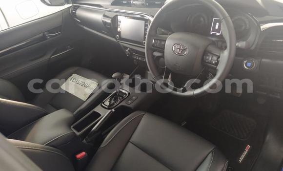 Buy Used Toyota Hilux Blue Car in Maseru in Maseru Buy Used Toyota Hilux Blue Car in Maseru in Maseru