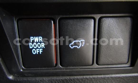 Buy Used Toyota Fortuner White Car in Maseru in Maseru Buy Used Toyota Fortuner White Car in Maseru in Maseru