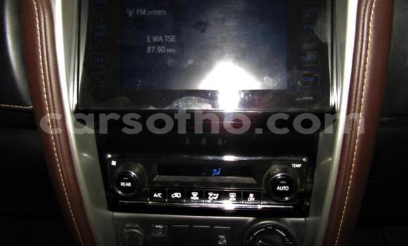 Buy Used Toyota Fortuner White Car in Maseru in Maseru Buy Used Toyota Fortuner White Car in Maseru in Maseru