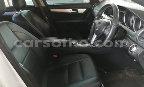 Buy Used Mercedes-Benz C–Class White Car in Maputsoe in Leribe Buy Used Mercedes-Benz C–Class White Car in Maputsoe in Leribe