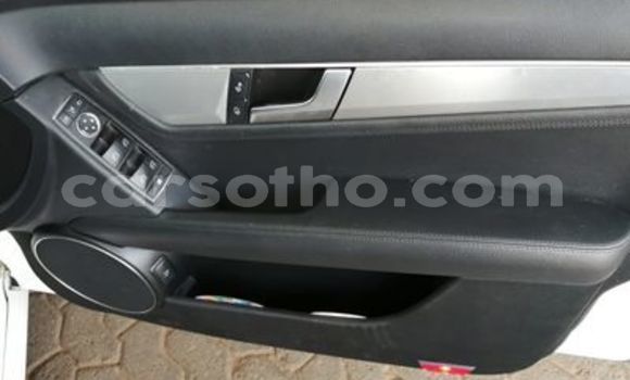 Buy Used Mercedes-Benz C–Class White Car in Maputsoe in Leribe Buy Used Mercedes-Benz C–Class White Car in Maputsoe in Leribe