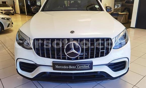 Acheter Occasion Voiture Mercedes-Benz AMG GLC Blanc à Maseru, Maseru Acheter Occasion Voiture Mercedes-Benz AMG GLC Blanc à Maseru, Maseru