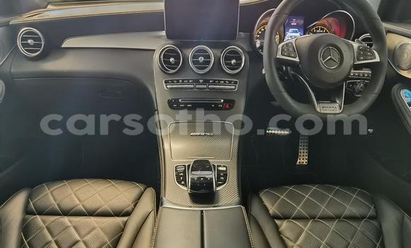 Acheter Occasion Voiture Mercedes-Benz AMG GLC Blanc à Maseru, Maseru Acheter Occasion Voiture Mercedes-Benz AMG GLC Blanc à Maseru, Maseru