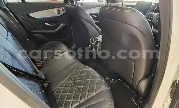 Acheter Occasion Voiture Mercedes-Benz AMG GLC Blanc à Maseru, Maseru Acheter Occasion Voiture Mercedes-Benz AMG GLC Blanc à Maseru, Maseru