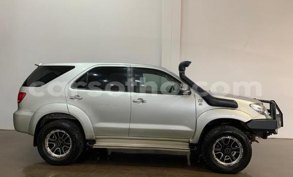 Acheter Occasion Voiture Toyota Fortuner Marron à Maseru, Maseru Acheter Occasion Voiture Toyota Fortuner Marron à Maseru, Maseru