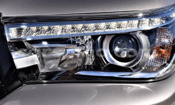 Buy Used Toyota Hilux Silver Car in Maseru in Maseru Buy Used Toyota Hilux Silver Car in Maseru in Maseru