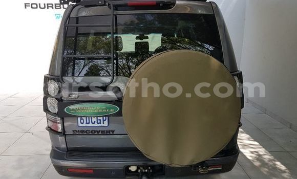 Buy Used Land Rover Discovery Silver Car in Mohale's Hoek in Mohale's Hoek Buy Used Land Rover Discovery Silver Car in Mohale's Hoek in Mohale's Hoek