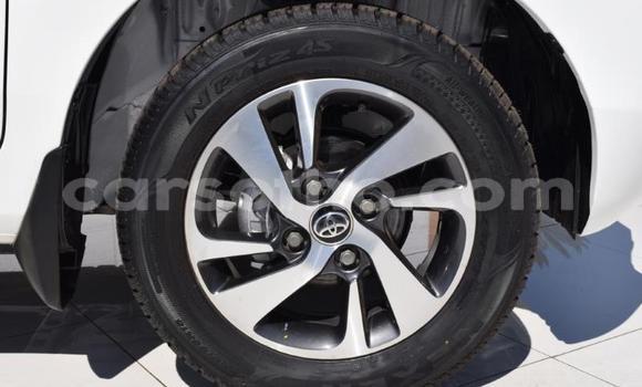 Buy Used Toyota Avanza White Car in Maseru in Maseru Buy Used Toyota Avanza White Car in Maseru in Maseru