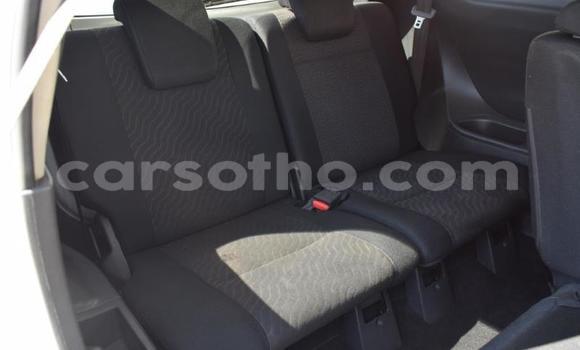 Buy Used Toyota Avanza White Car in Maseru in Maseru Buy Used Toyota Avanza White Car in Maseru in Maseru