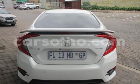 Acheter Occasion Voiture Honda Civic Blanc à Maseru, Maseru Acheter Occasion Voiture Honda Civic Blanc à Maseru, Maseru