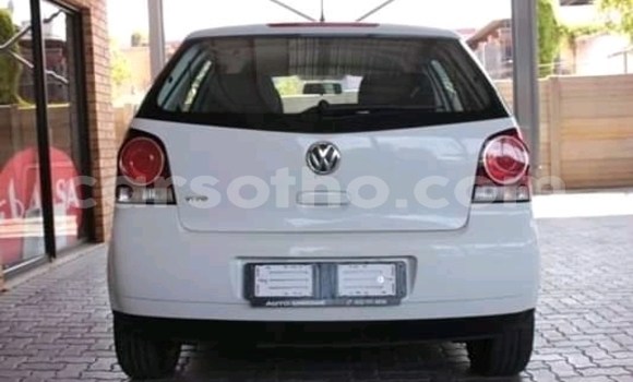 Sayi Na hannu Volkswagen Polo White Mota in Mafeteng a Mafeteng Sayi Na hannu Volkswagen Polo White Mota in Mafeteng a Mafeteng