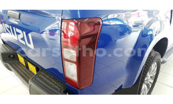 اشتري مستعمل Isuzu KB Blue سيارة في Butha–Buthe في Thaba-Tseka اشتري مستعمل Isuzu KB Blue سيارة في Butha–Buthe في Thaba-Tseka