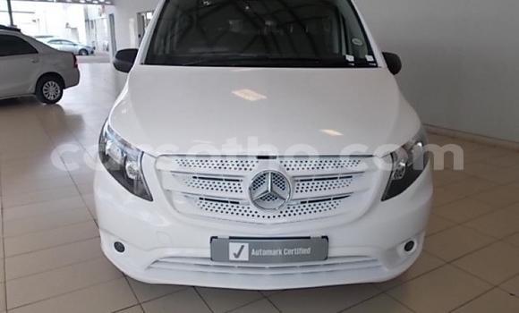 Acheter Occasion Voiture Mercedes-Benz Vito Blanc à Butha Buthe, Butha-Buthe Acheter Occasion Voiture Mercedes-Benz Vito Blanc à Butha Buthe, Butha-Buthe