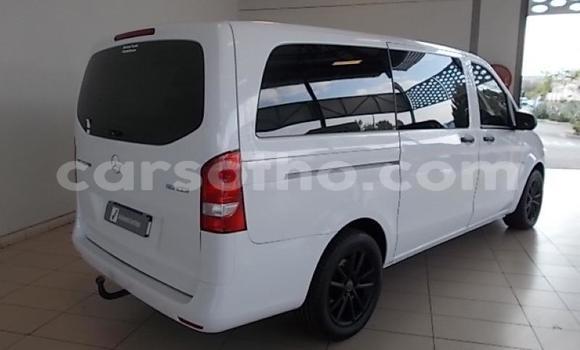 Acheter Occasion Voiture Mercedes-Benz Vito Blanc à Butha Buthe, Butha-Buthe Acheter Occasion Voiture Mercedes-Benz Vito Blanc à Butha Buthe, Butha-Buthe