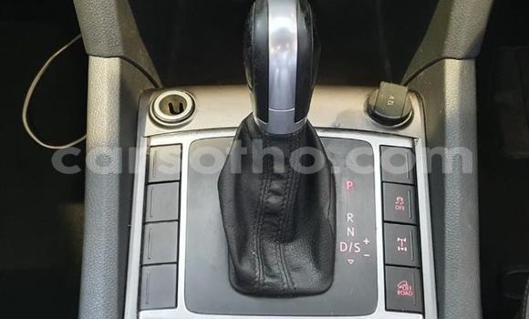 Buy Used Volkswagen Amarok White Car in Maseru in Maseru Buy Used Volkswagen Amarok White Car in Maseru in Maseru