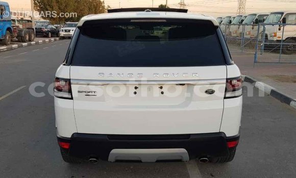 Acheter Import Voiture Land Rover Range Rover Blanc à Import - Dubai, Maseru Acheter Import Voiture Land Rover Range Rover Blanc à Import - Dubai, Maseru