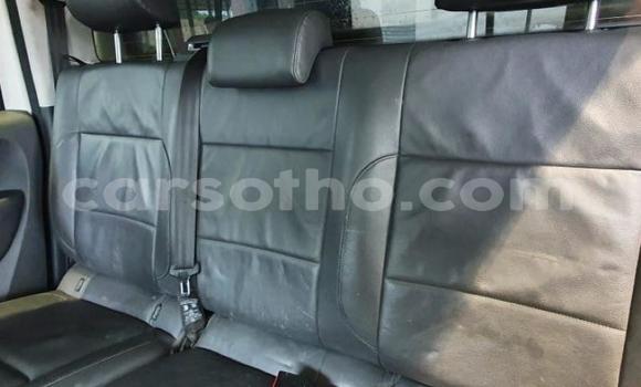 Buy Used Volkswagen Amarok White Car in Maseru in Maseru Buy Used Volkswagen Amarok White Car in Maseru in Maseru