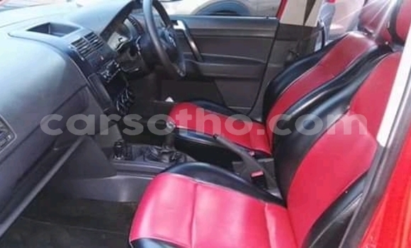 Acheter Occasion Voiture Volkswagen Polo Rouge à Roma, Maseru Acheter Occasion Voiture Volkswagen Polo Rouge à Roma, Maseru