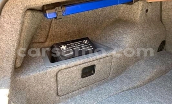 Acheter Occasion Voiture BMW 340 Rouge à Maseru, Maseru Acheter Occasion Voiture BMW 340 Rouge à Maseru, Maseru