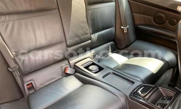 Acheter Occasion Voiture BMW 340 Rouge à Maseru, Maseru Acheter Occasion Voiture BMW 340 Rouge à Maseru, Maseru