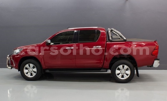 Acheter Occasion Voiture Toyota Hilux Rouge à Maputsoa, Leribe Acheter Occasion Voiture Toyota Hilux Rouge à Maputsoa, Leribe