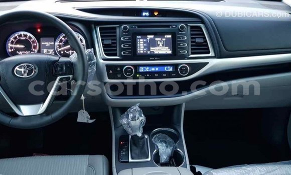 Sayi Imported Toyota Highlander Other Mota in Import - Dubai a Maseru Sayi Imported Toyota Highlander Other Mota in Import - Dubai a Maseru