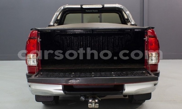 Acheter Occasion Voiture Toyota Hilux Rouge à Maputsoa, Leribe Acheter Occasion Voiture Toyota Hilux Rouge à Maputsoa, Leribe