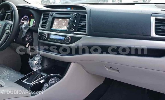 Sayi Imported Toyota Highlander Other Mota in Import - Dubai a Maseru Sayi Imported Toyota Highlander Other Mota in Import - Dubai a Maseru
