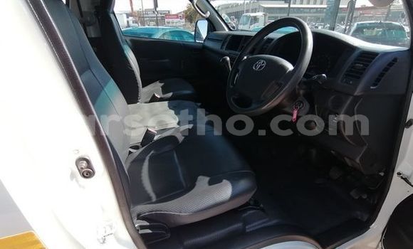 Acheter Occasion Voiture Toyota Hiace Blanc à Maseru, Maseru Acheter Occasion Voiture Toyota Hiace Blanc à Maseru, Maseru