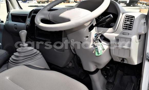 اشتري مستعمل Toyota Dyna White شاحنة في Maseru في Maseru اشتري مستعمل Toyota Dyna White شاحنة في Maseru في Maseru