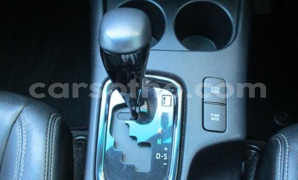 Sayi Na hannu Toyota Hilux White Mota in Maseru a Maseru Sayi Na hannu Toyota Hilux White Mota in Maseru a Maseru