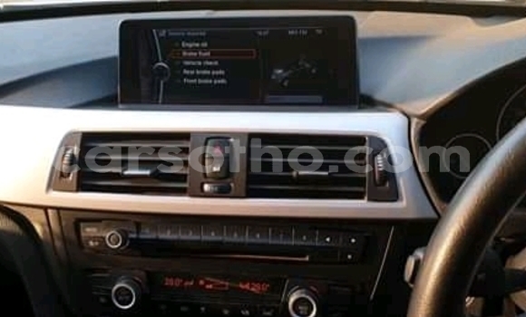 Acheter Occasion Voiture BMW 3200 Gris à Maseru, Maseru Acheter Occasion Voiture BMW 3200 Gris à Maseru, Maseru