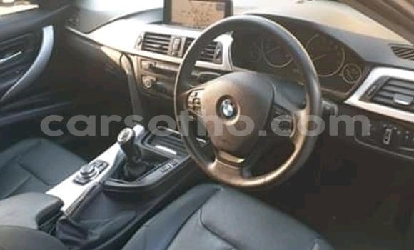 Acheter Occasion Voiture BMW 3200 Gris à Maseru, Maseru Acheter Occasion Voiture BMW 3200 Gris à Maseru, Maseru